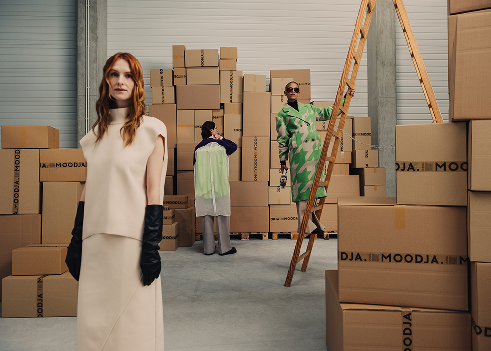 689dc801f3eaa3656b053ee5 fashion fulfillment pakete moodja